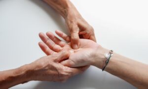 女子一人旅で楽しめる温泉マッサージのおすすめは？